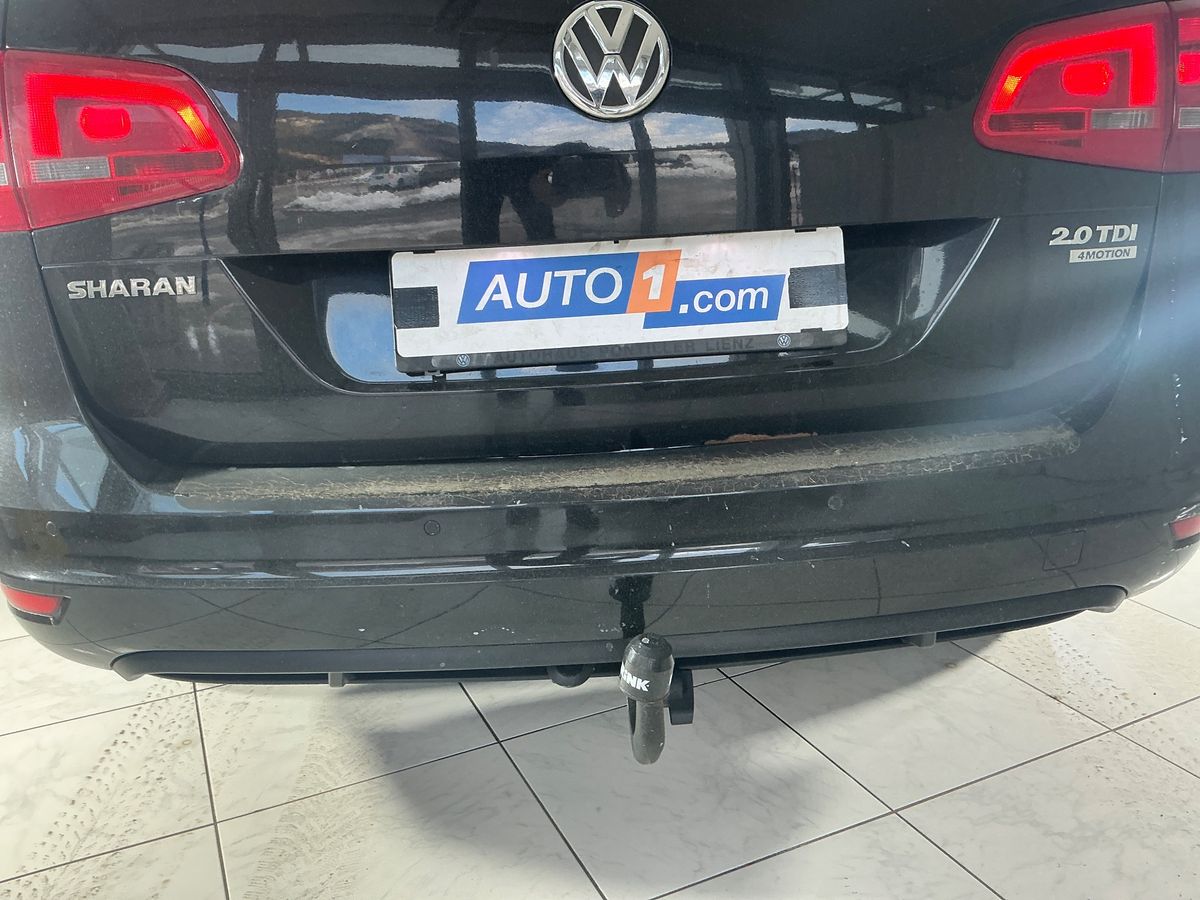 Volkswagen Sharan 2015 — photo 75