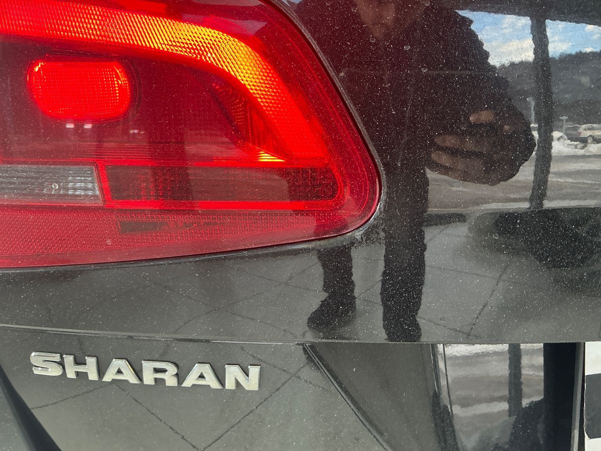 Volkswagen Sharan 2015 — photo 79