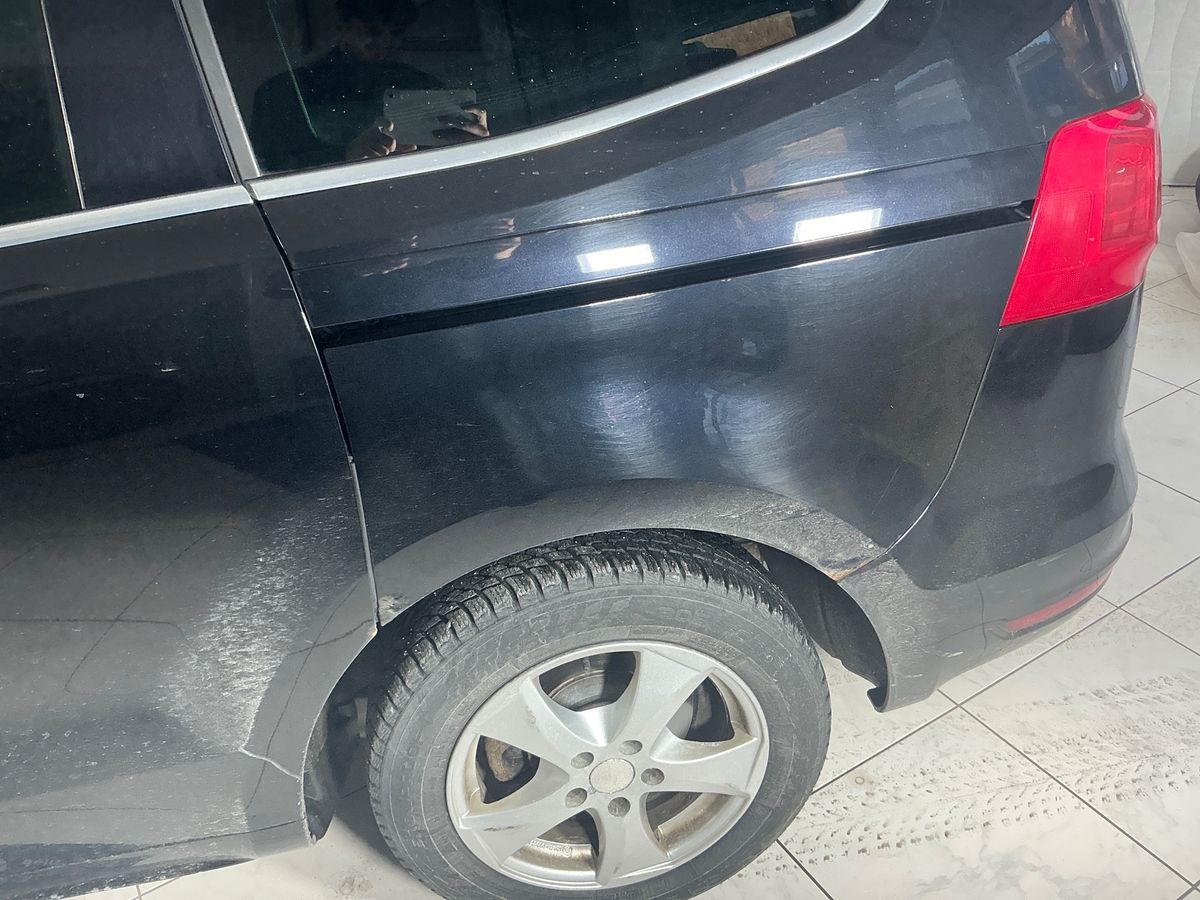 Volkswagen Sharan 2015 — photo 68