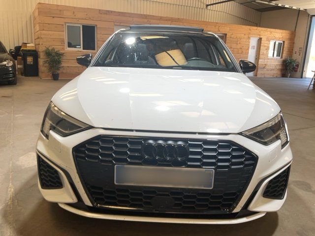 Audi A3 Sportback 35 TFSI Mild-Hybrid S line — zdjęcie 9