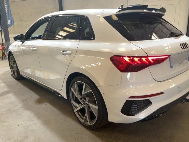 Audi A3 Sportback 35 TFSI Mild-Hybrid S line — zdjęcie 3