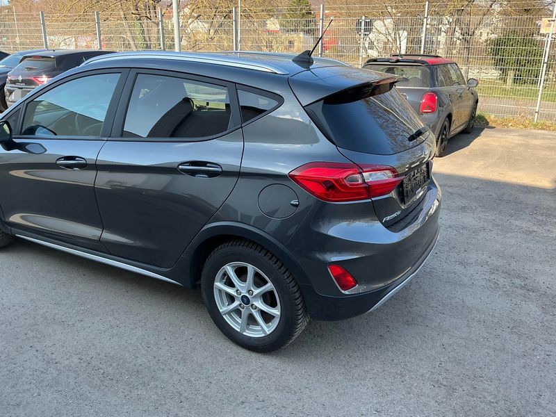 Ford Fiesta 1.0 EcoBoost Active — zdjęcie 3