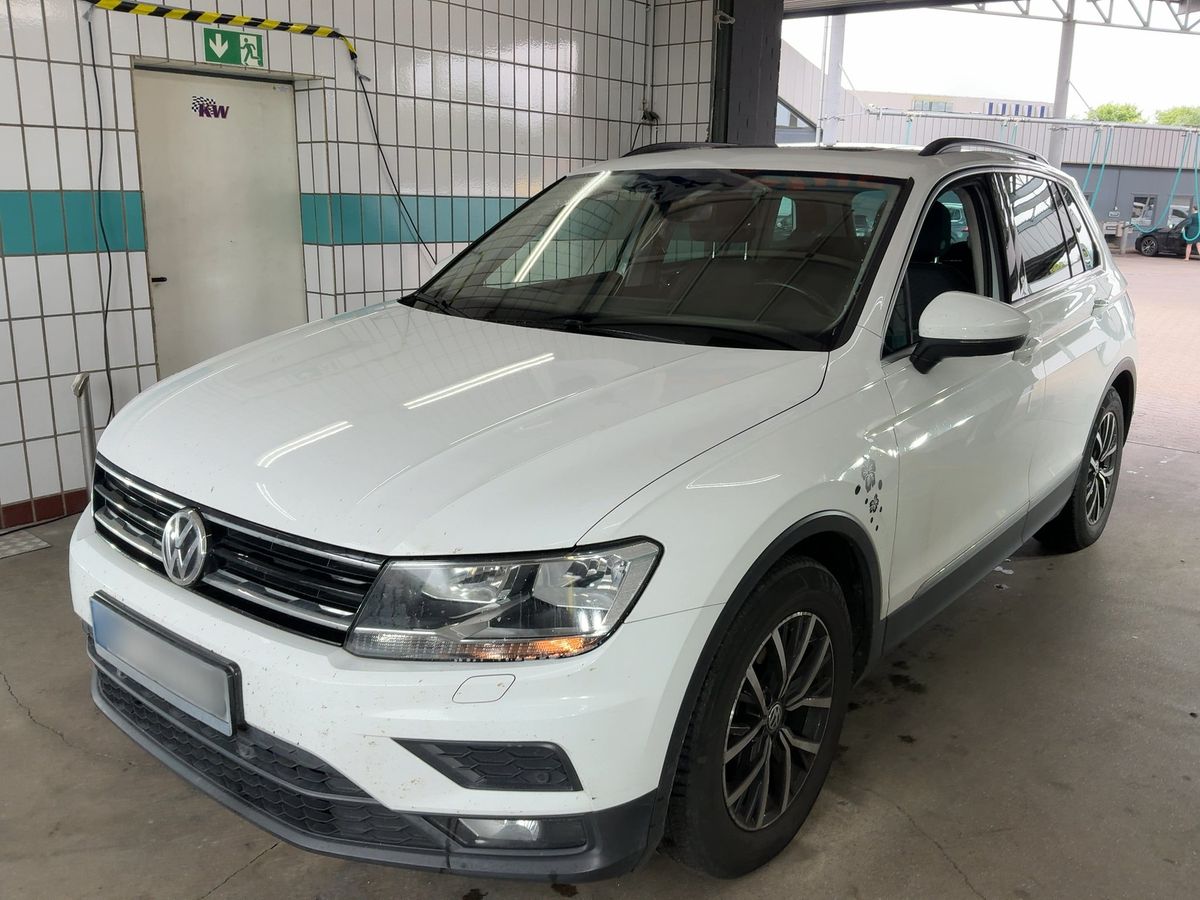 Volkswagen Tiguan 2018 — photo 1
