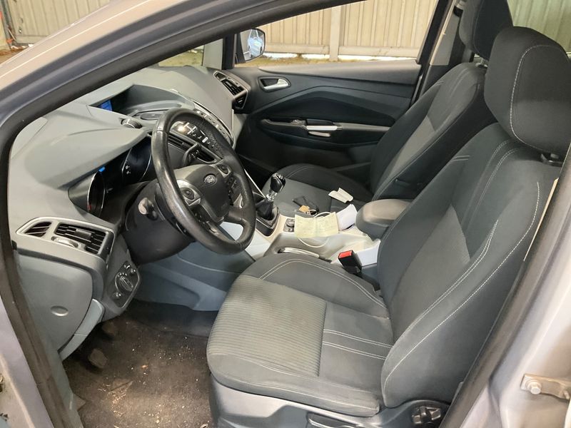 Ford C-Max 2.0 TDCi Titanium — zdjęcie 3