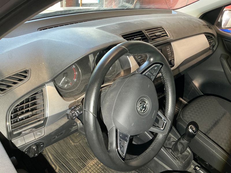 Skoda Fabia 1.2 TSI Drive 2017 – снимка 26