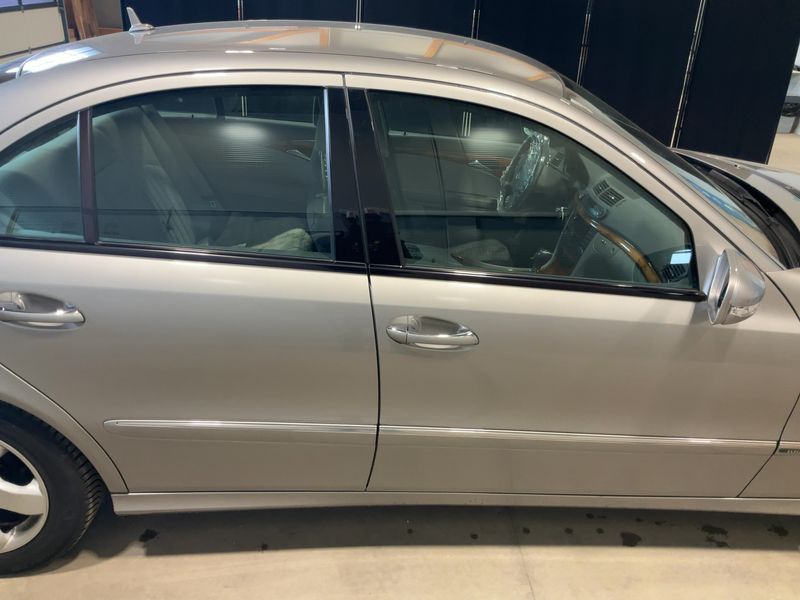 Mercedes-Benz E-Klasse E 220 CDI Elegance — zdjęcie 7