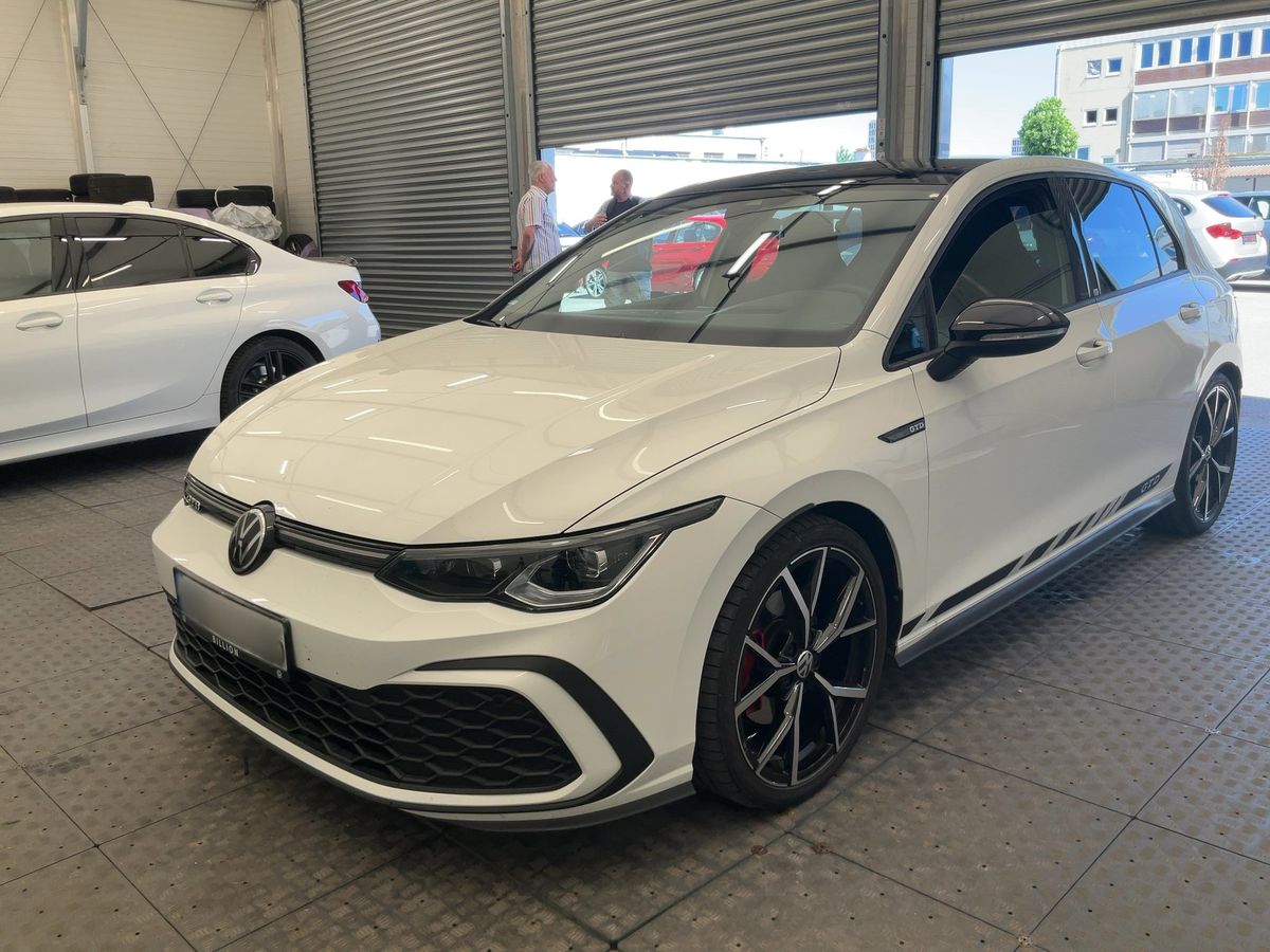 Volkswagen Golf 2023