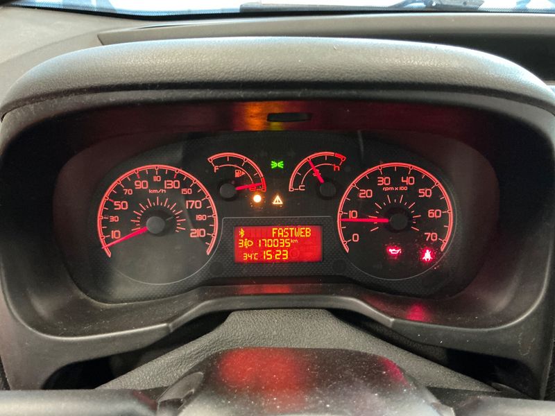 Fiat Qubo 1.3 M-Jet Trekking — zdjęcie 4