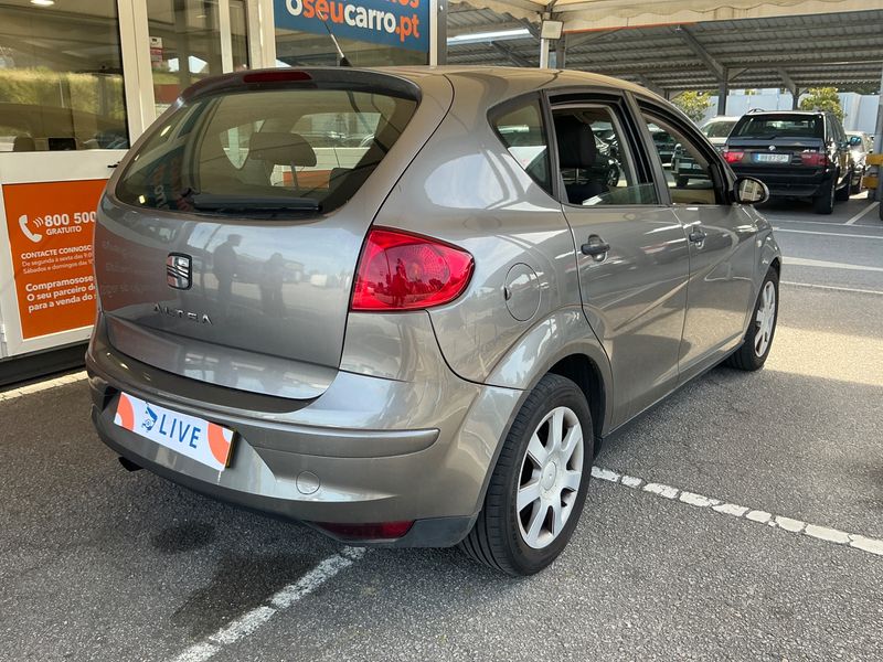 Seat Altea 1.9 TDI Reference — zdjęcie 2