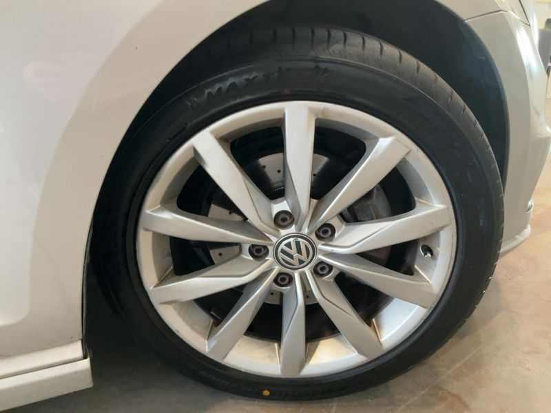 Volkswagen Golf VII 2.0 TDI Highline 4Motion BlueMotion Tech 2016 – снимка 11