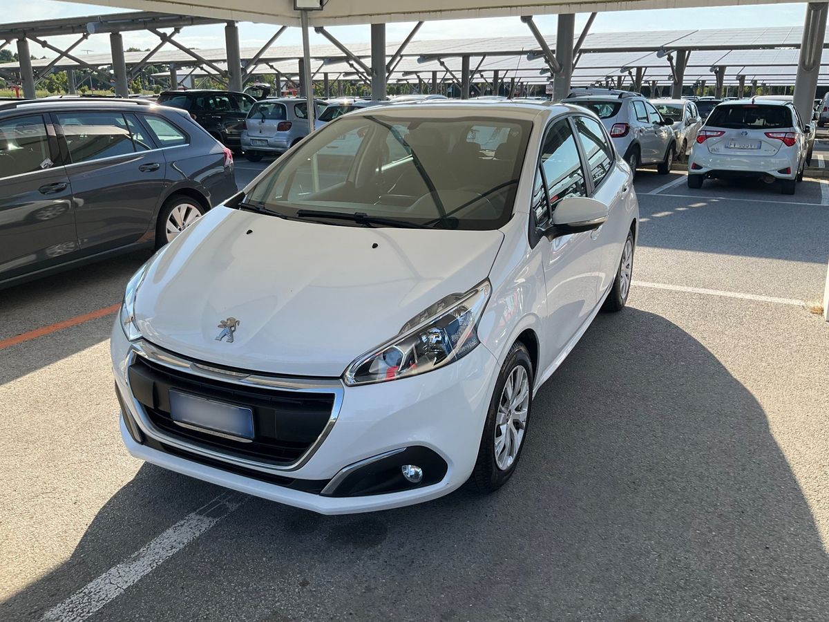 Peugeot 208 2016