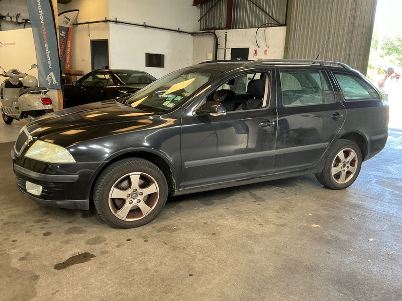 Skoda Octavia 2.0 TDI Elegance 4x4 2007 – снимка 1