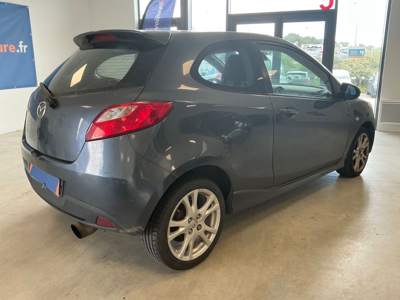 Mazda 2 1.6 CD Diesel Sport — zdjęcie 2