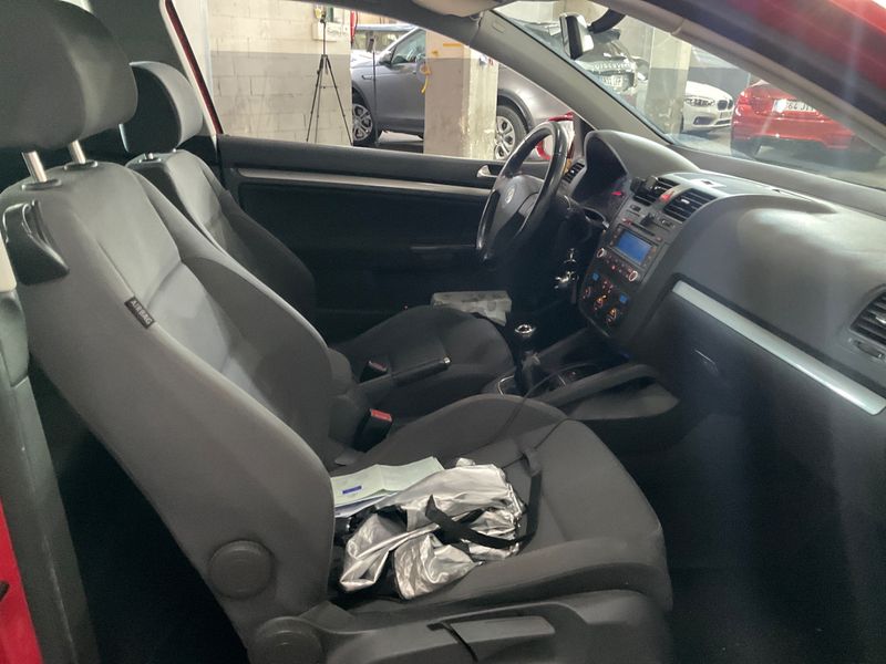 Volkswagen Golf V 1.9 TDI Sportline — zdjęcie 3