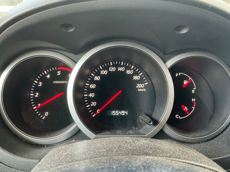 Suzuki Grand Vitara 1.9 DDiS 3 portes — zdjęcie 13