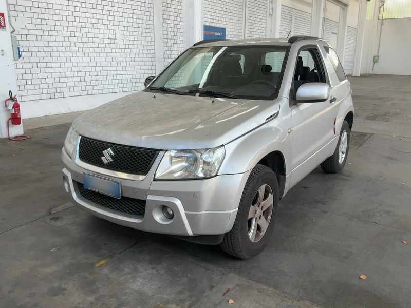Suzuki Grand Vitara 1.9 DDiS 3 portes