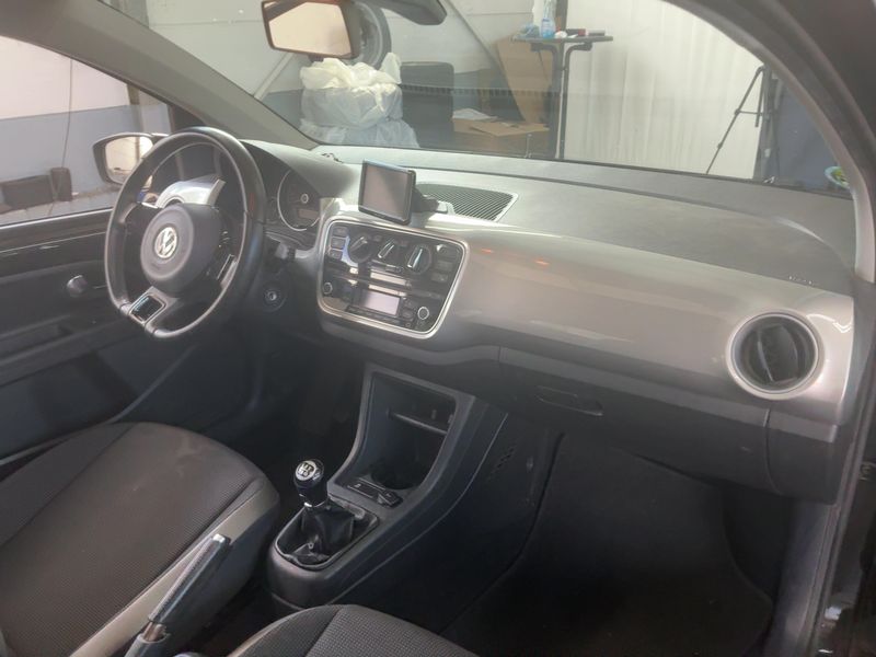Volkswagen up! 1.0 High up! BlueMotion Tech — zdjęcie 12
