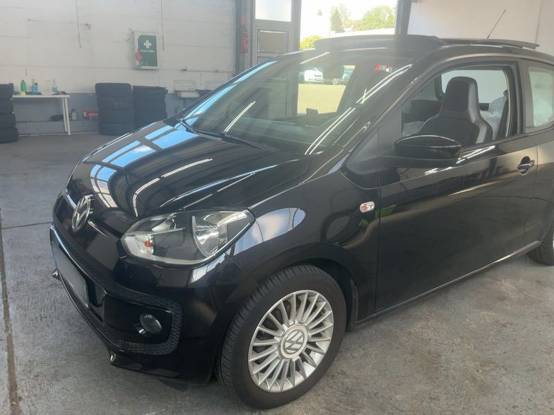 Volkswagen up! 1.0 High up! BlueMotion Tech — zdjęcie 2