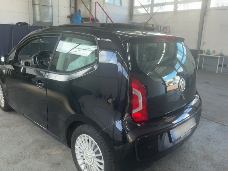 Volkswagen up! 1.0 High up! BlueMotion Tech — zdjęcie 3