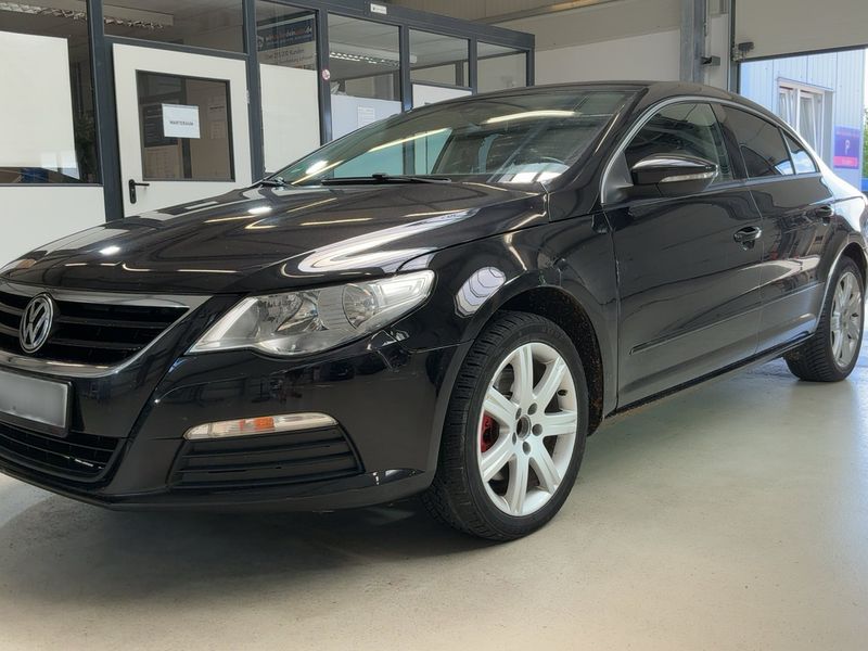 Volkswagen Passat CC 2.0 TSI — zdjęcie 2