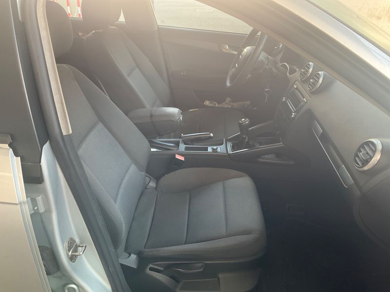 Audi A3 Sportback 1.9 TDI Attraction — zdjęcie 3