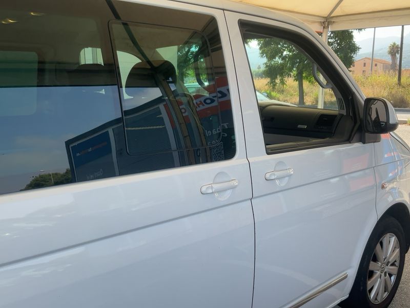 Volkswagen T5 Multivan 2.0 TDI Highline 4Motion 2012 – снимка 10