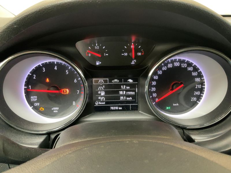 Opel Astra 1.2 Turbo Start&Stop — zdjęcie 13