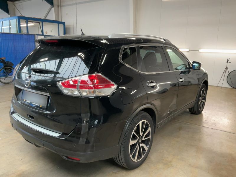 Nissan X-Trail 1.6 dCi Tekna 4x4 — zdjęcie 6