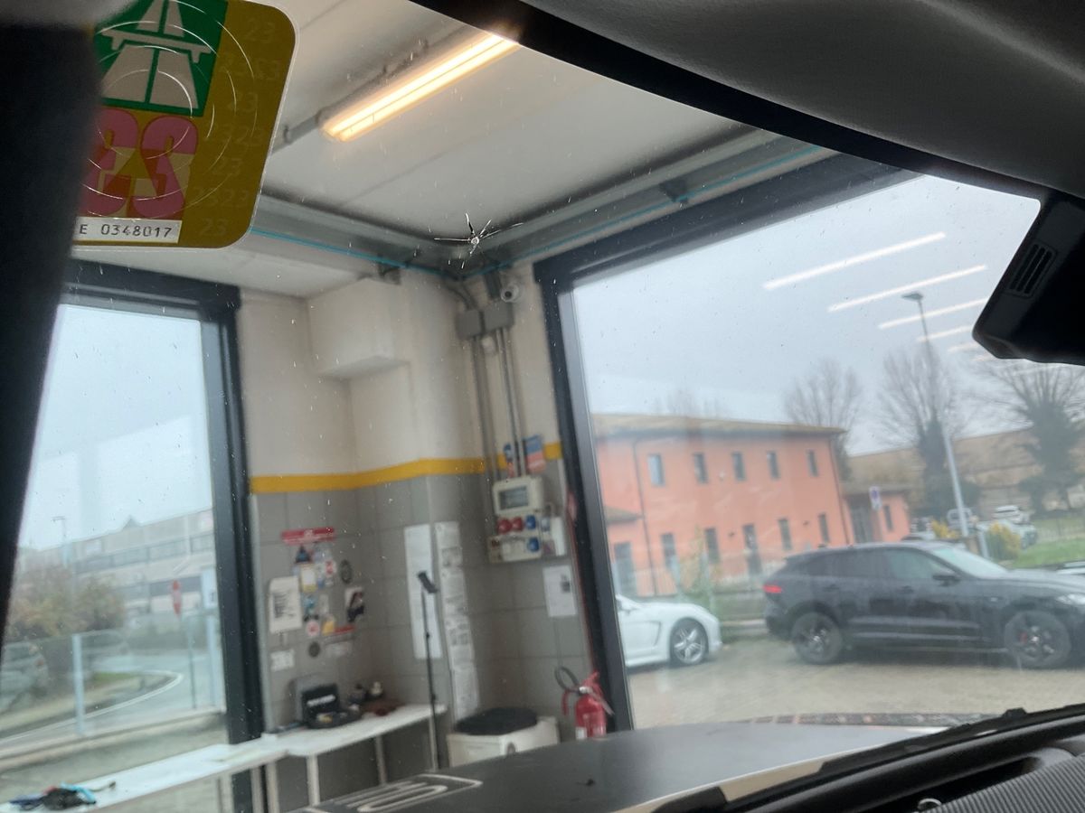 Land Rover 2020 — photo 3