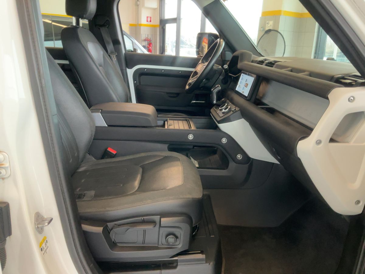 Land Rover 2020 — photo 17