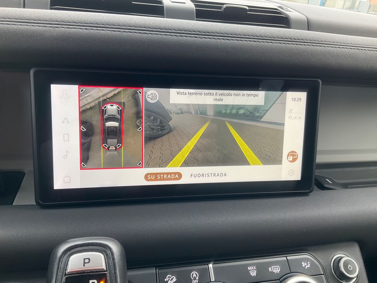 Land Rover 2020 — photo 23