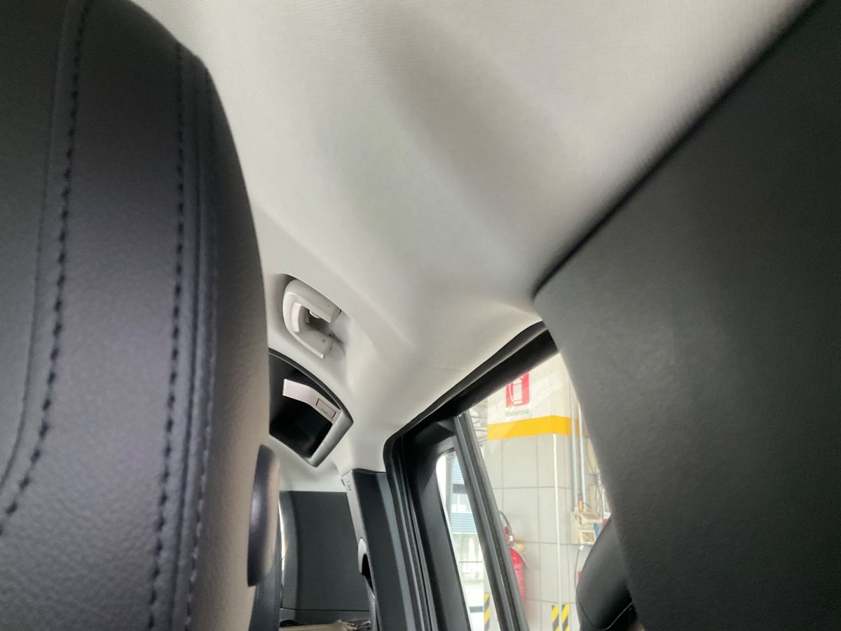 Land Rover 2020 — photo 38