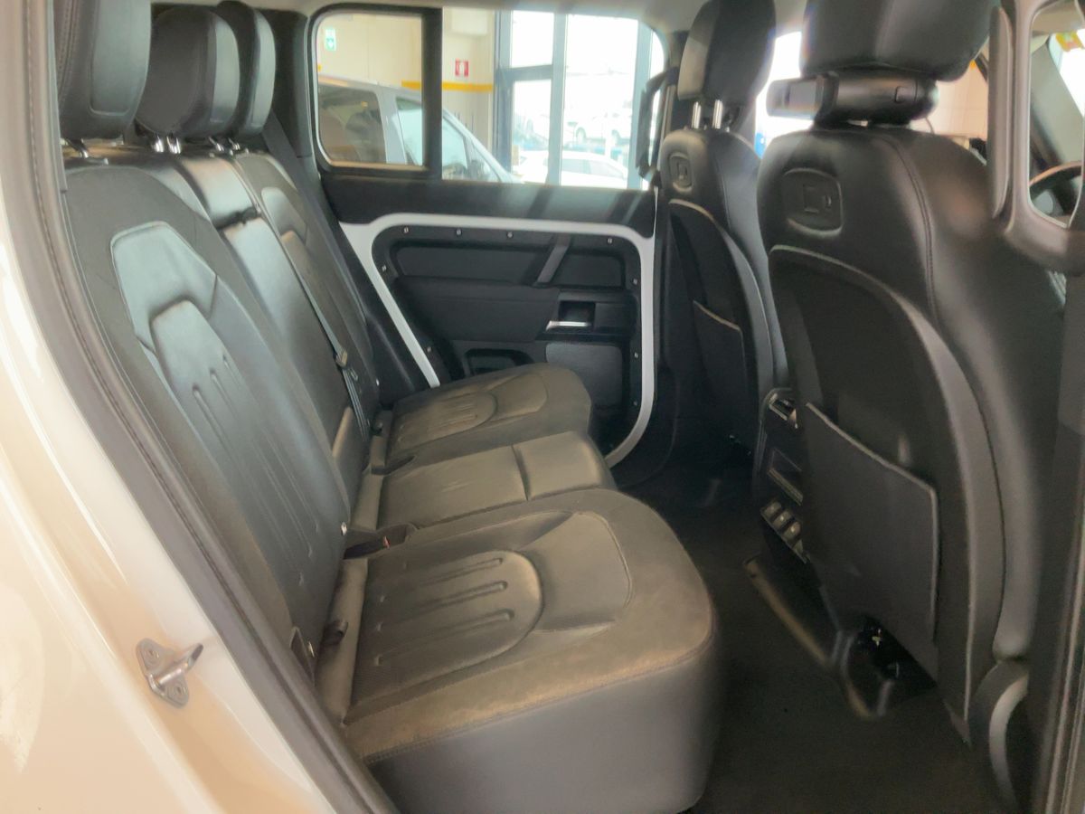 Land Rover 2020 — photo 20