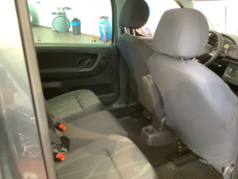 Skoda Roomster 1.2 TSI Fresh — zdjęcie 14