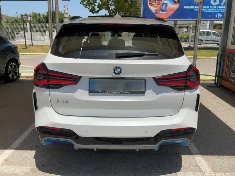 BMW iX3 electric drive 210 kW Impressive — zdjęcie 5