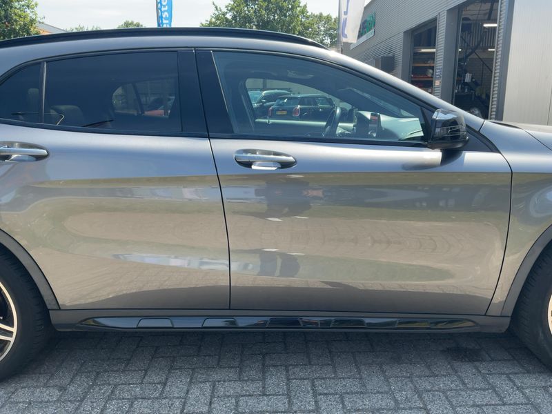 Mercedes-Benz GLA-Klasse GLA 180 AMG Line — zdjęcie 7
