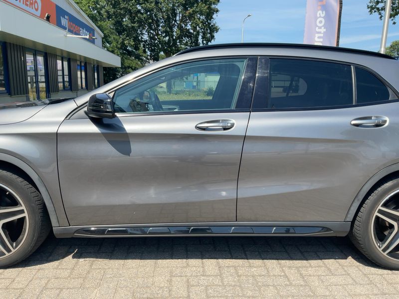 Mercedes-Benz GLA-Klasse GLA 180 AMG Line — zdjęcie 4
