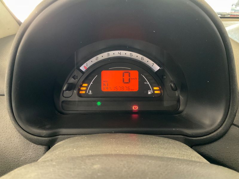Citroen C2 1.4 Exclusive — zdjęcie 4