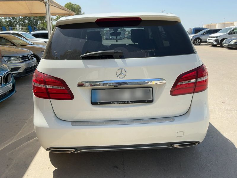 Mercedes-Benz B-Klasse B 200 CDI Urban — zdjęcie 5