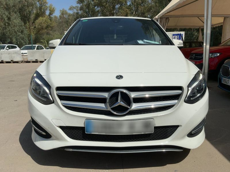 Mercedes-Benz B-Klasse B 200 CDI Urban — zdjęcie 9