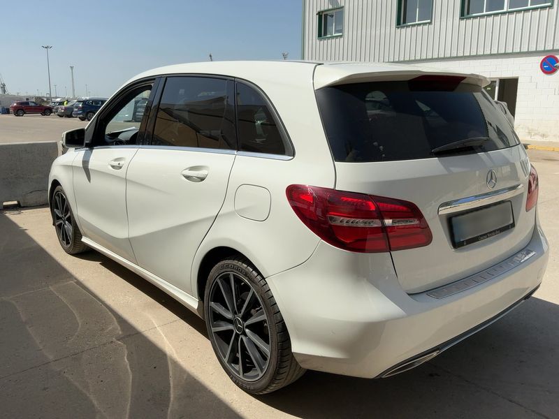 Mercedes-Benz B-Klasse B 200 CDI Urban — zdjęcie 3