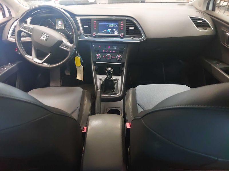 Seat Leon 1.6 TDI I-Tech — zdjęcie 11