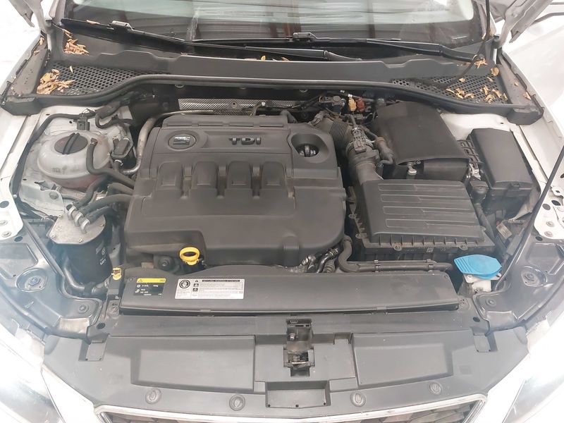 Seat Leon 1.6 TDI I-Tech — zdjęcie 8