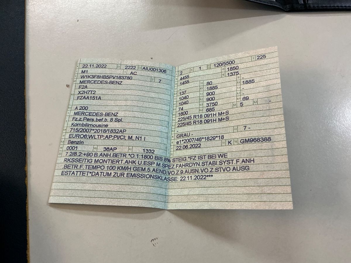 Mercedes-Benz A-Klasse A 200 AMG Line