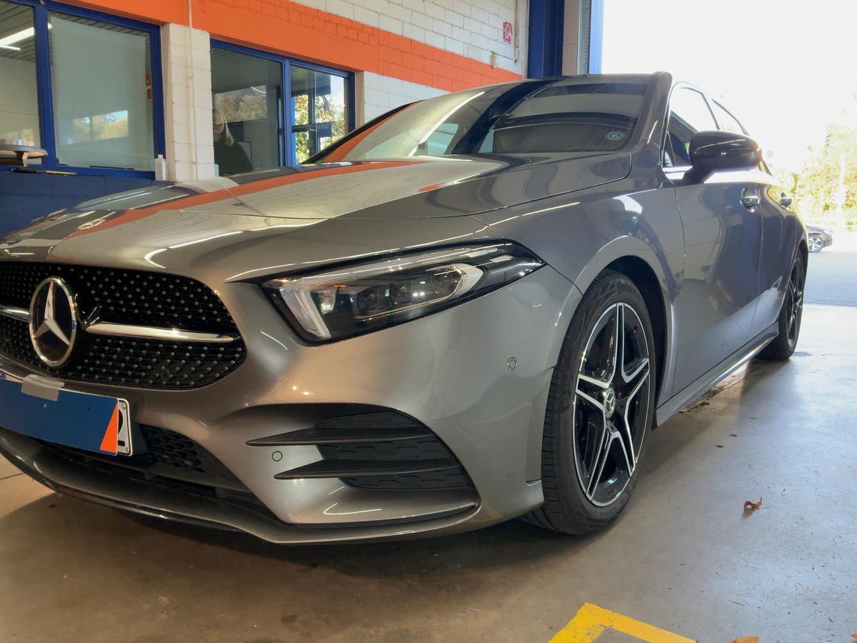 Mercedes-Benz A-Klasse A 200 AMG Line