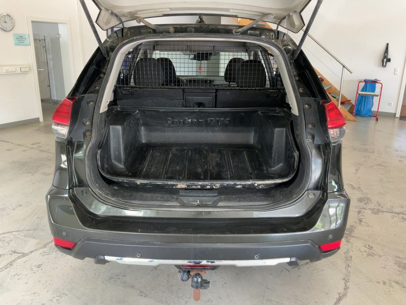 Nissan X-Trail 1.6 dCi Acenta 4x4 — zdjęcie 10