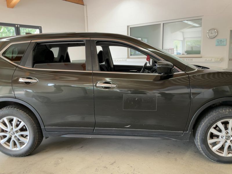 Nissan X-Trail 1.6 dCi Acenta 4x4 — zdjęcie 7