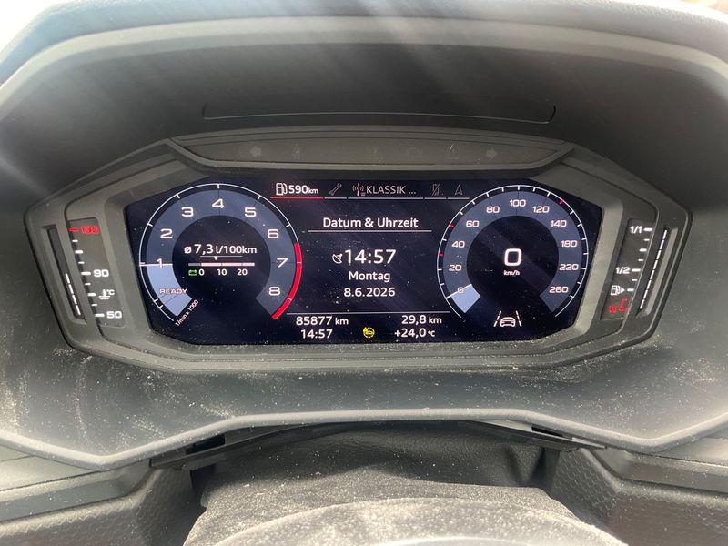 Audi A1 Sportback 30 TFSI advanced — zdjęcie 13