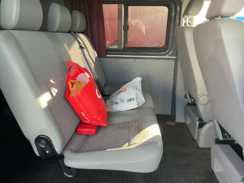 Volkswagen T5 Kombi 2.0 TDI — zdjęcie 14