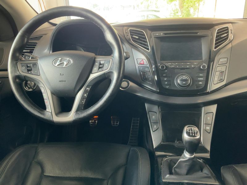 Hyundai i40 1.7 CRDi Premium Blue 2015 – снимка 18